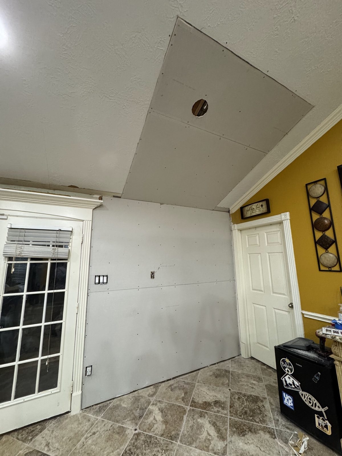 Kitchen before remodel
